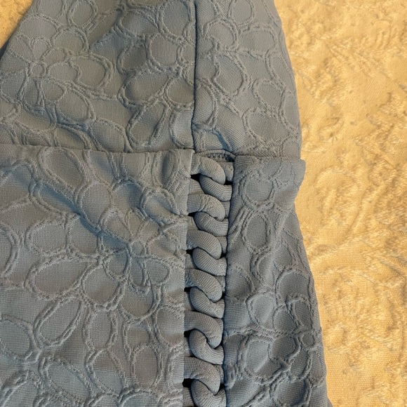 Jessica Simpson bathing suit - Picture 5 of 8